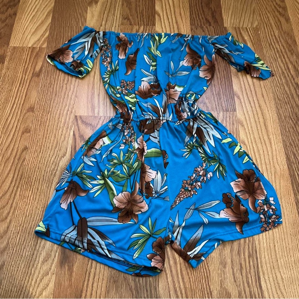 Beachy Fairy Blue Off the Shoulder Dress Size Medium